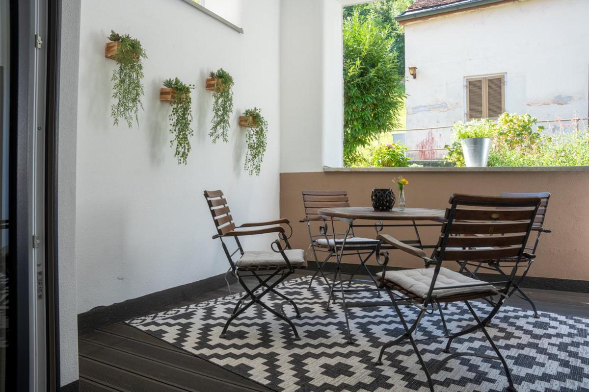 Old Town Apartment